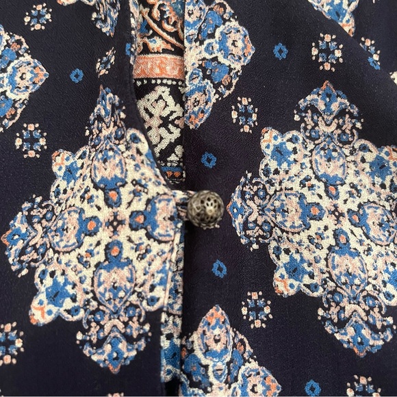 Lucky Brand Boho Blouse. Elastic waist & sleeve hem. Sz. XL - Picture 5 of 7